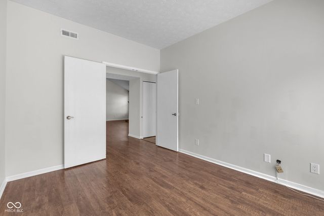 6658 Aintree Court, Indianapolis, IN 46250