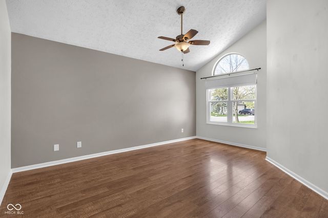 6658 Aintree Court, Indianapolis, IN 46250