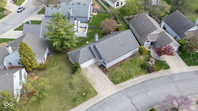 6658 Aintree Court, Indianapolis, IN 46250