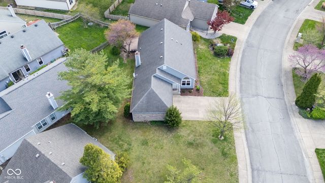 6658 Aintree Court, Indianapolis, IN 46250
