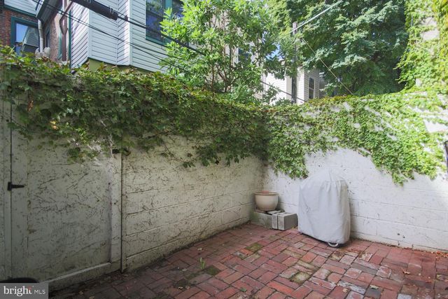 2204 KATER ST, Philadelphia, PA 19146