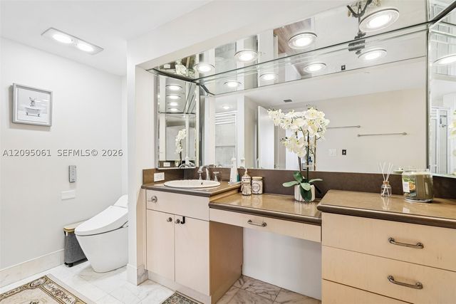 20191 E Country Club Dr 1102, Aventura, FL 33180