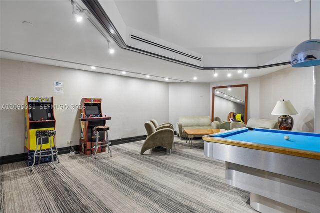 20191 E Country Club Dr 1102, Aventura, FL 33180