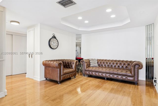 20191 E Country Club Dr 1102, Aventura, FL 33180
