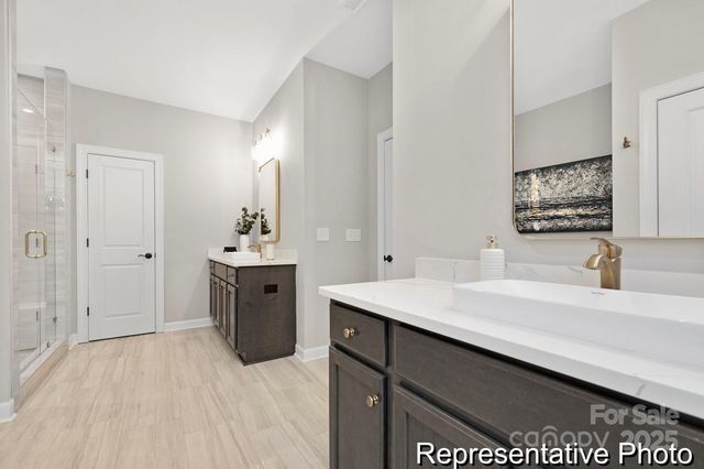 105 W Rice Planters Way 1p, Statesville, NC 28625