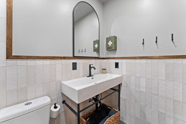 55 Swan Lane, Pineville, MO 64856