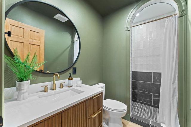 55 Swan Lane, Pineville, MO 64856