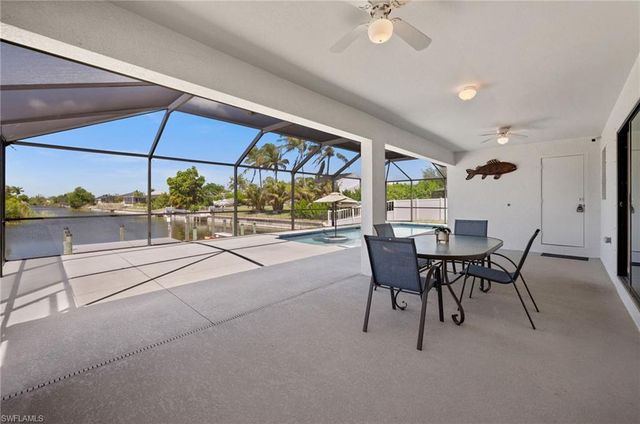 1808 SW 8th PL, Cape Coral, FL 33991