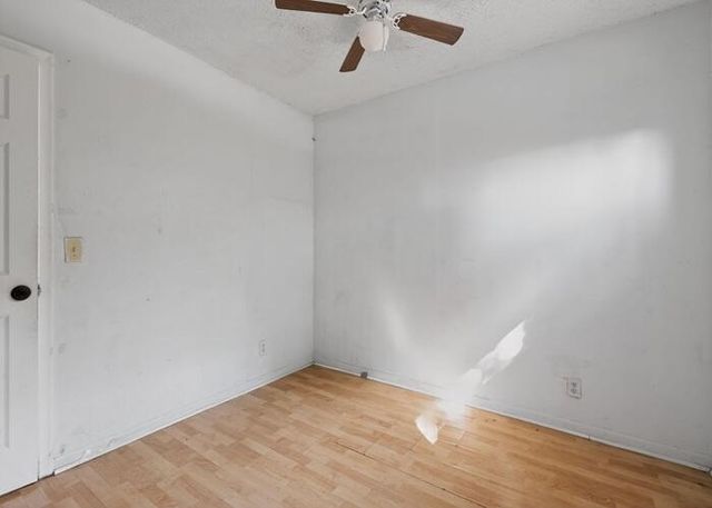 1830 NE 2nd Lane, Boynton Beach, FL 33435