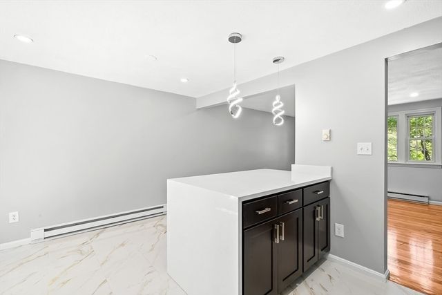 18 Adams St, Plymouth, MA 02360