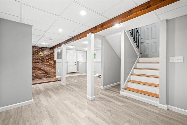 18 Adams St, Plymouth, MA 02360