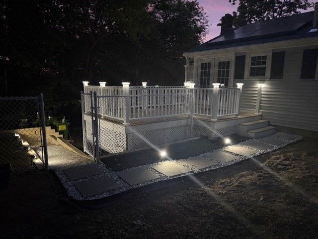 18 Adams St, Plymouth, MA 02360