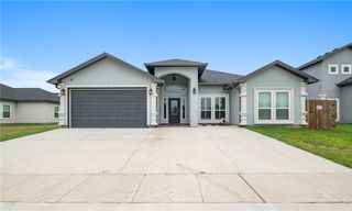 10346 Stone Creek Dr, Corpus Christi, TX 78410