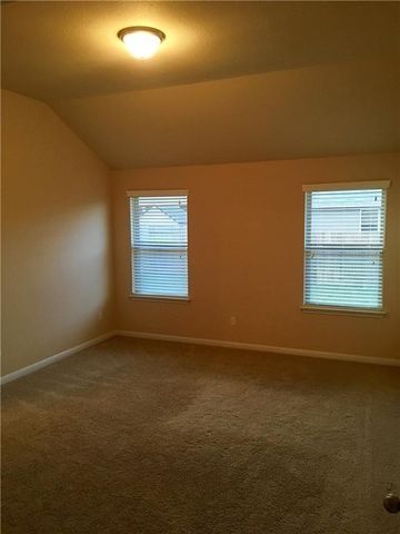 112 Beargrass DR, Kyle, TX 78640