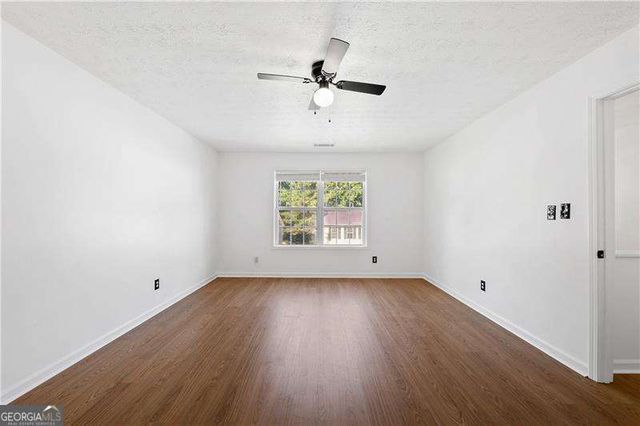 2374 Whites Ridge, Decatur, GA 30034