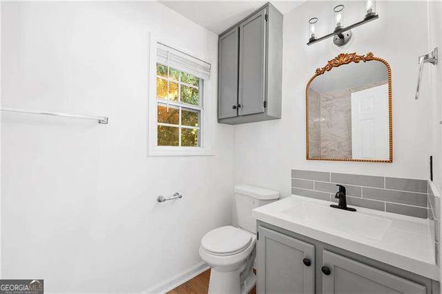 2374 Whites Ridge, Decatur, GA 30034