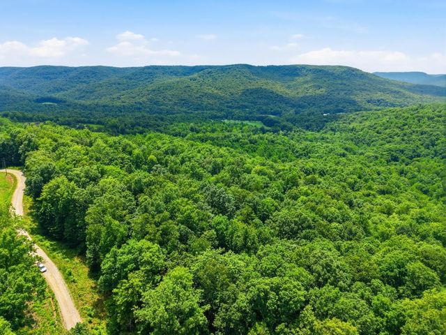 0 Tomahawk Rd, Jamestown, TN 38556