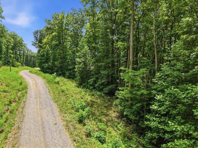 0 Tomahawk Rd, Jamestown, TN 38556