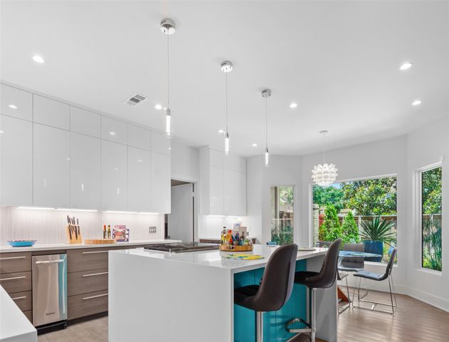 701 Woodland Hills Drive, Tyler, TX 75701