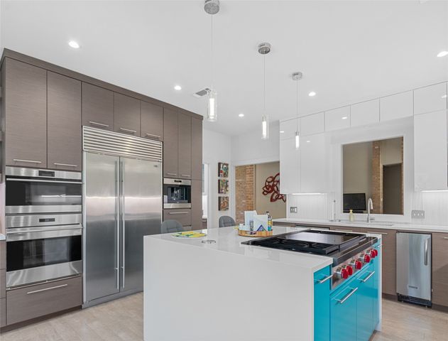 701 Woodland Hills Drive, Tyler, TX 75701