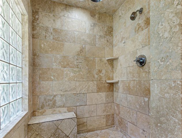 701 Woodland Hills Drive, Tyler, TX 75701