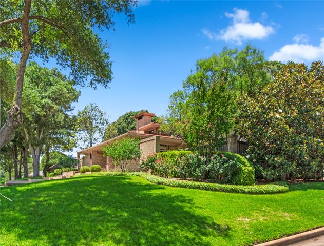 701 Woodland Hills Drive, Tyler, TX 75701