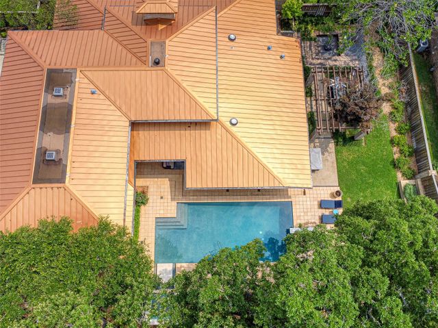 701 Woodland Hills Drive, Tyler, TX 75701