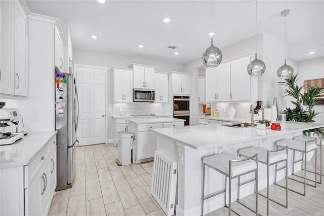 2056 WOOD THRUSH LANE, Winter Park, FL 32792