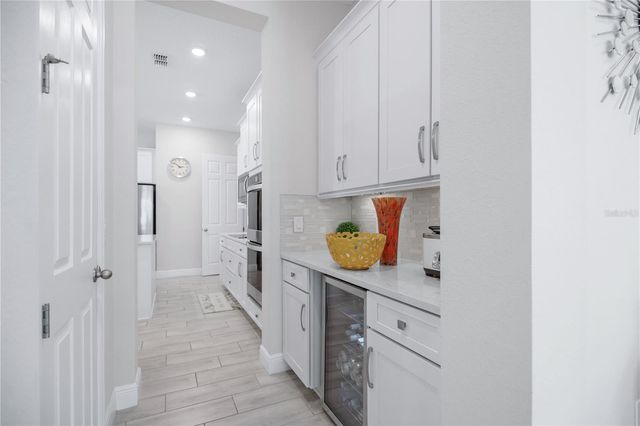 2056 WOOD THRUSH LANE, Winter Park, FL 32792