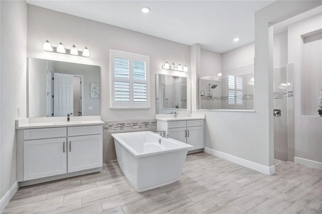 2056 WOOD THRUSH LANE, Winter Park, FL 32792
