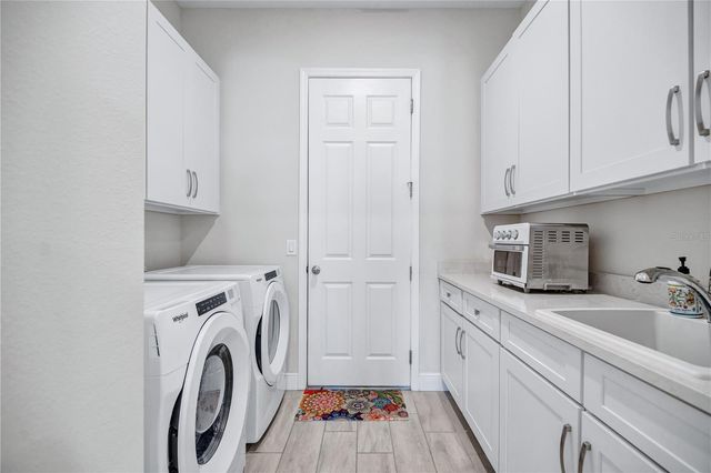 2056 WOOD THRUSH LANE, Winter Park, FL 32792