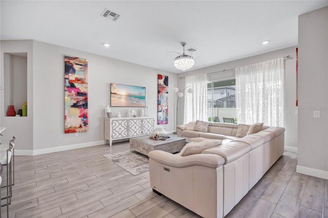 2056 WOOD THRUSH LANE, Winter Park, FL 32792