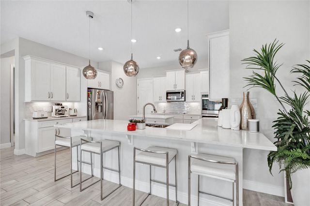 2056 WOOD THRUSH LANE, Winter Park, FL 32792