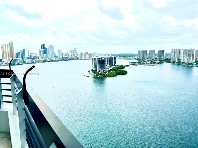 3530 Mystic Pointe Drive 3001, Aventura, FL 33180