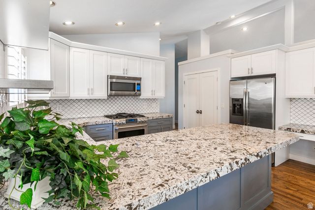 14226 S MOLASSES MILL DR, Draper, UT 84020