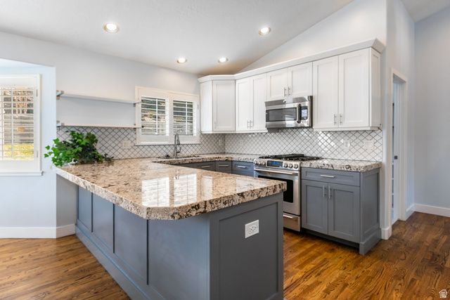 14226 S MOLASSES MILL DR, Draper, UT 84020