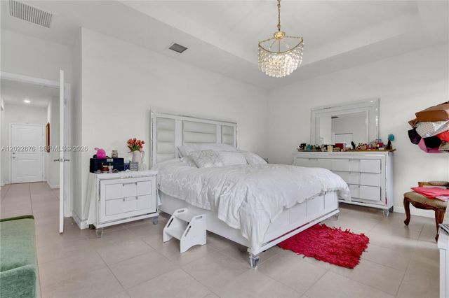 2484 SE 1st St, Homestead, FL 33033