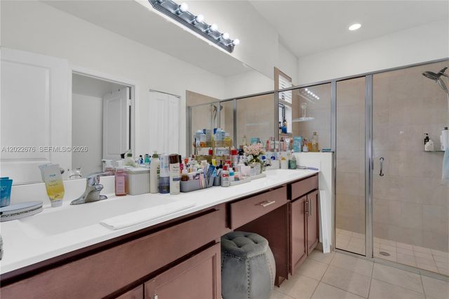 2484 SE 1st St, Homestead, FL 33033