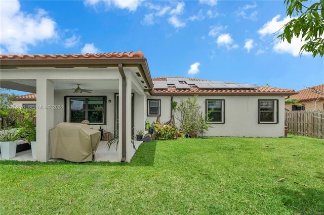 2484 SE 1st St, Homestead, FL 33033