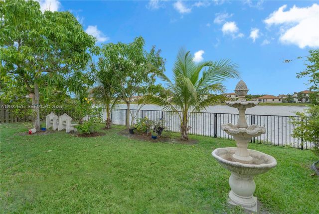 2484 SE 1st St, Homestead, FL 33033