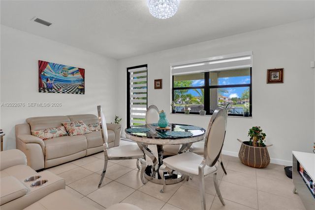 2484 SE 1st St, Homestead, FL 33033