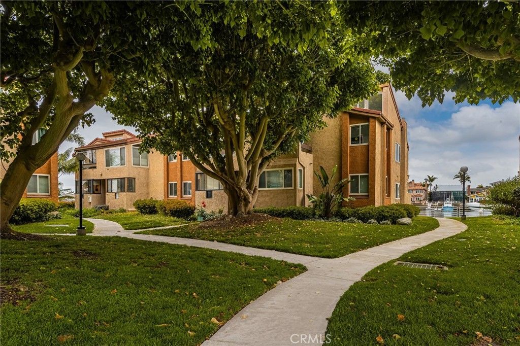 17110 Bluewater, Huntington Beach, CA 92649 — photo 3