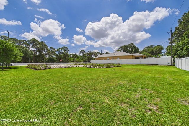 1610 De Groodt Road SW, Palm Bay, FL 32908