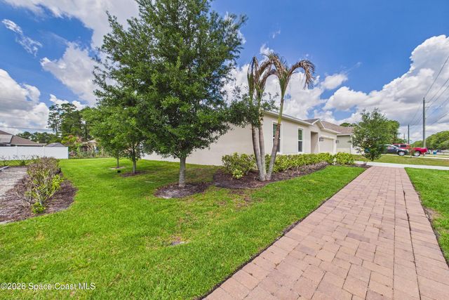 1610 De Groodt Road SW, Palm Bay, FL 32908