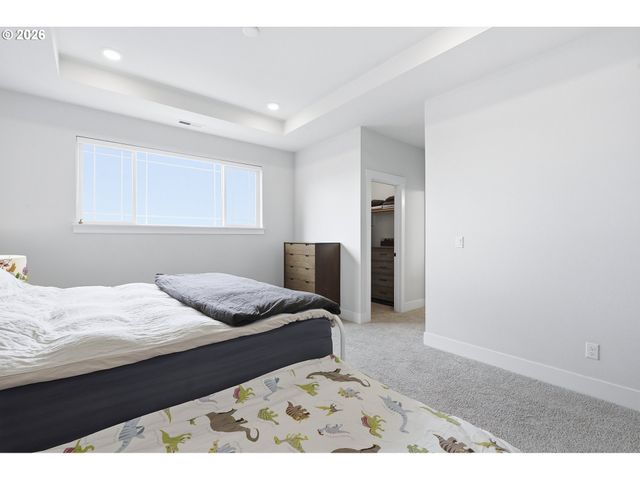 16673 Sw DARWIN Loop, Portland, OR 97224