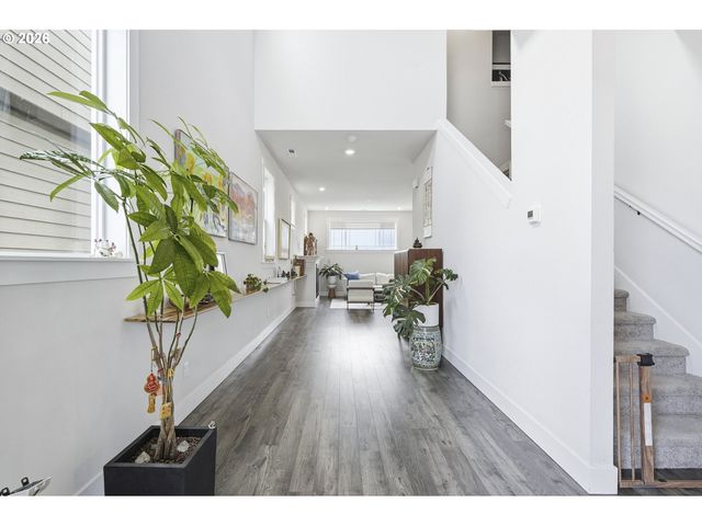 16673 Sw DARWIN Loop, Portland, OR 97224