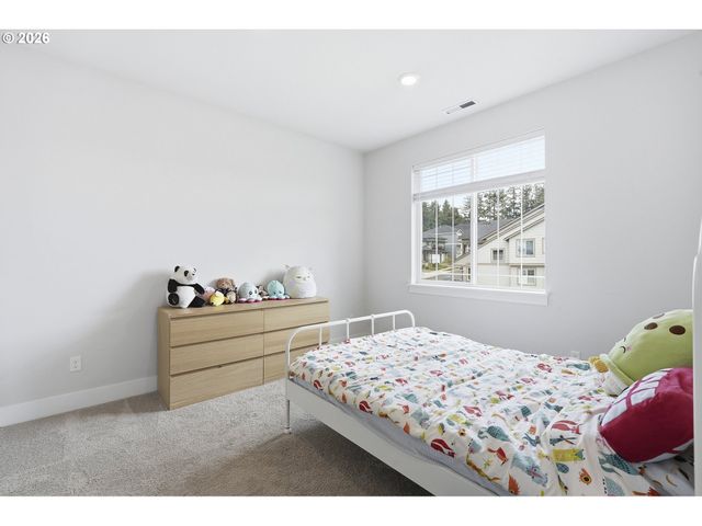 16673 Sw DARWIN Loop, Portland, OR 97224