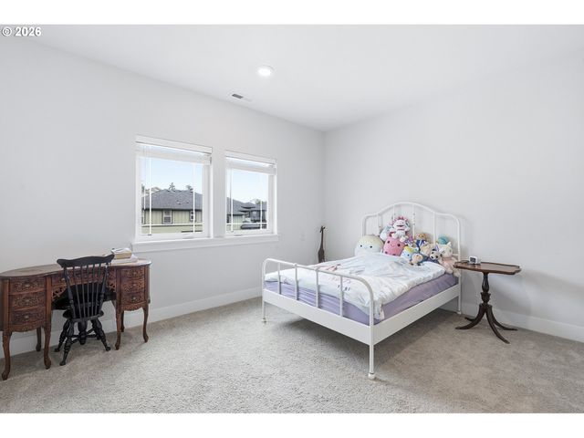 16673 Sw DARWIN Loop, Portland, OR 97224