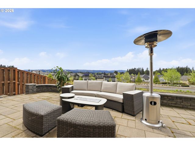16673 Sw DARWIN Loop, Portland, OR 97224
