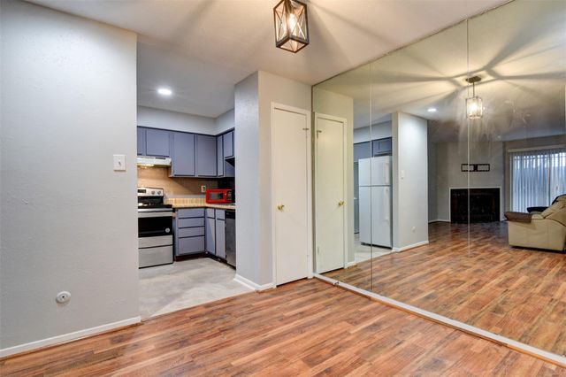 9350 Country Creek Drive 50, Houston, TX 77036